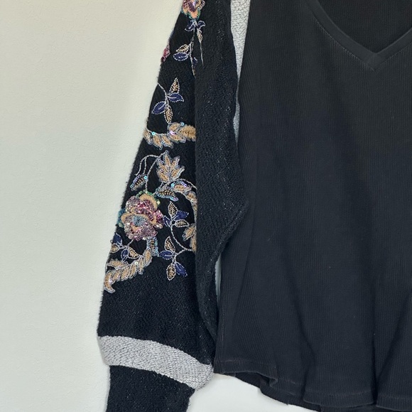Free‎ People Better Together Black Sequin Top XS Embellished Long Sleeves - Picture 7 of 8